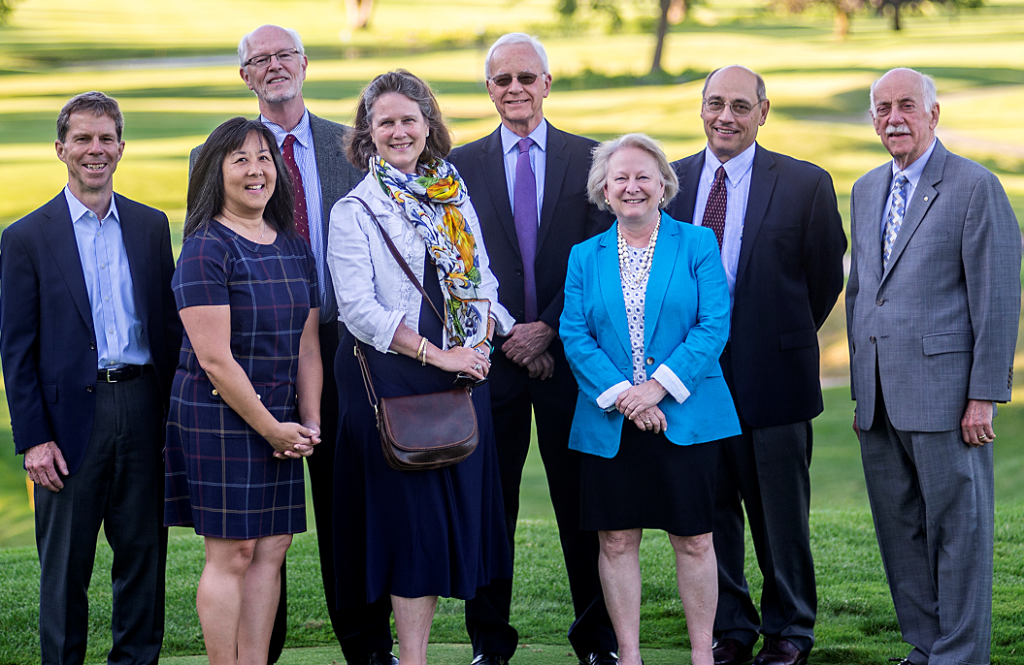 Wellesley Club 2019-20 O & D ()